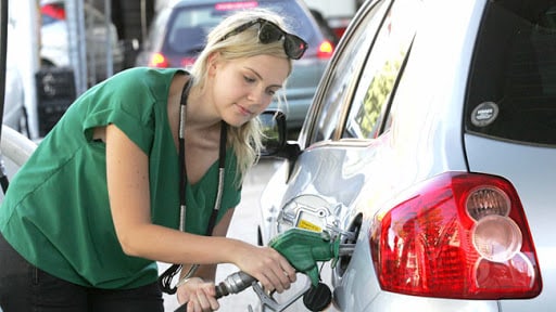 11 طريقة تؤدى إلى تقليل استهلاك البنزين