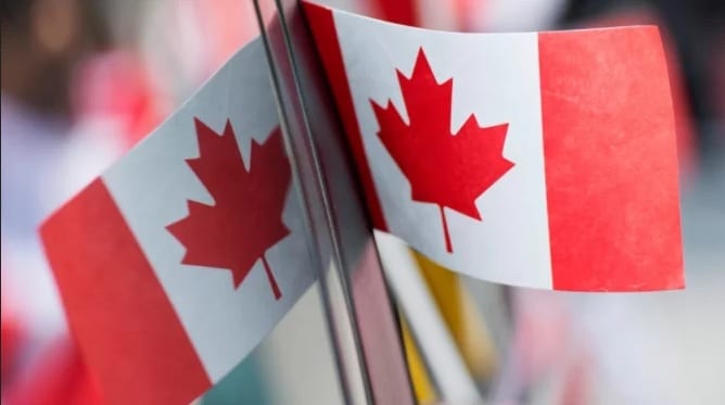 إلتزام كندا بوعد إلغاء رسوم الجنسية و الوفاء به