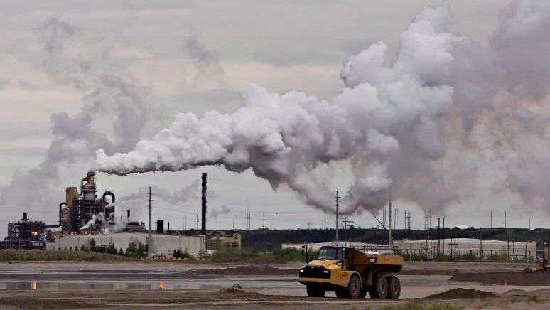 الحكومة الكندية ومقاطعة ألبرتا يوقعون إتفاق للحد من المراقبة البيئية