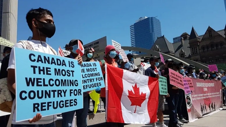 طرق طلب اللجوء الإنسانى فى كندا