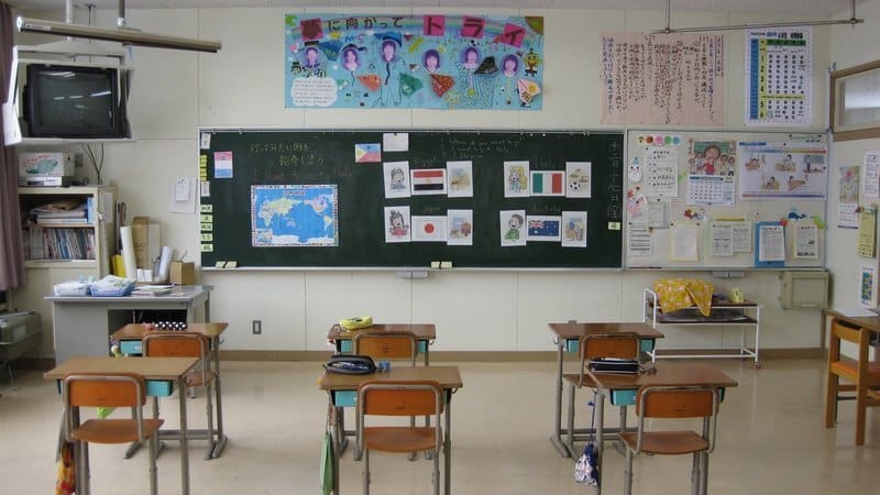 يقاوم معلموا أونتاريو ضد خطة فورد للعودة إلى المدرسة