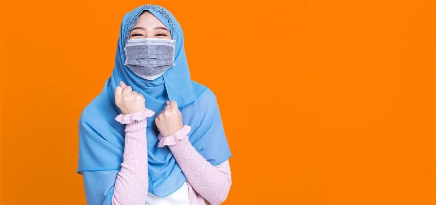 المهاجرون الجدد يخيطون أقنعة مريحة للحجاب