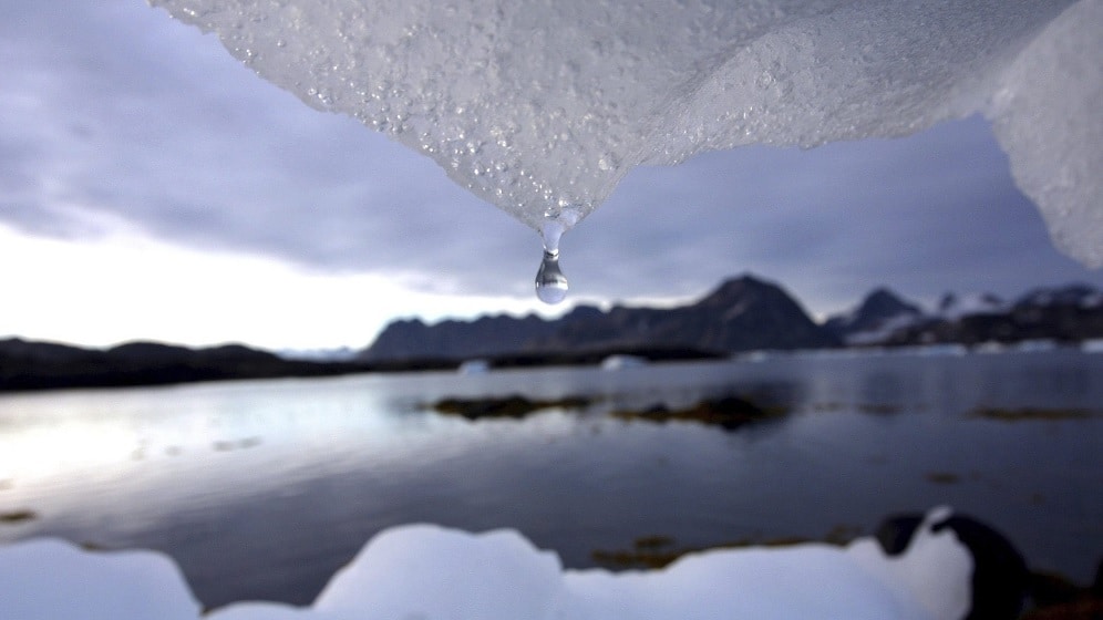 ذوبان الجليد الدائم يهدد العالم