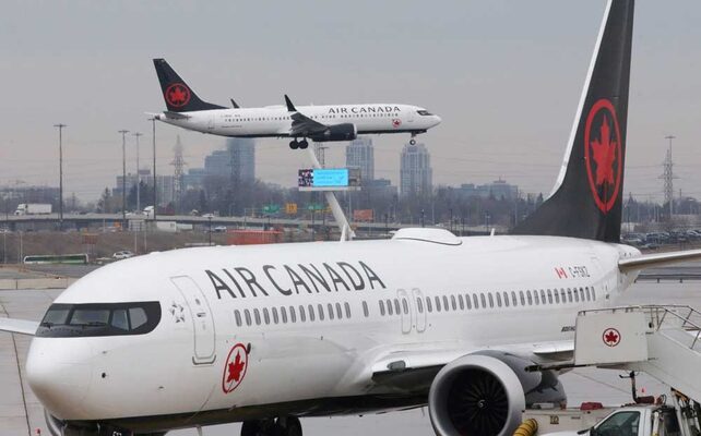الحكومة الكندية تجعل مساعدات شركات الطيران مشروطة برد أموال الركاب