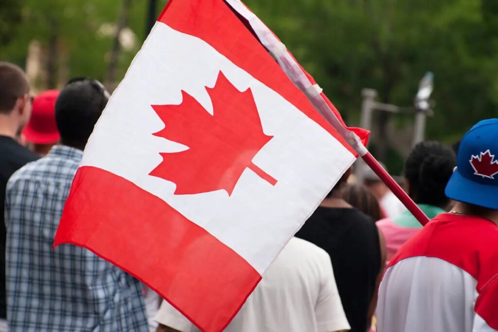 النتائج الاقتصادية طويلة المدى للاجئين فى كندا