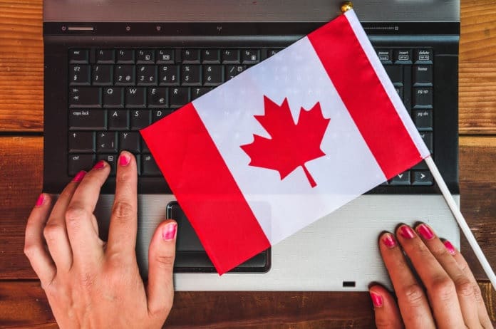 كندا تستأنف اختبار الجنسية عبر الإنترنت